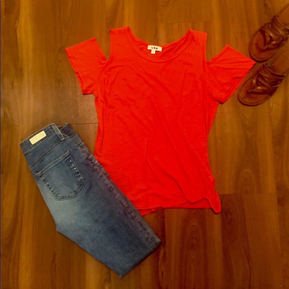 LNA Cold Shoulder Tank